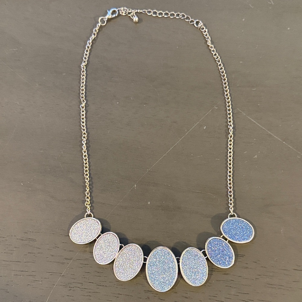🌻 Ombré Glittery Blue Statement Necklace